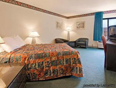 Hotel Days & By Wyndham Peachtree Corners